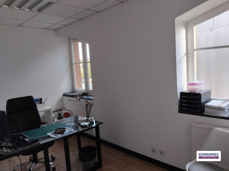 Bureau - 162 m²