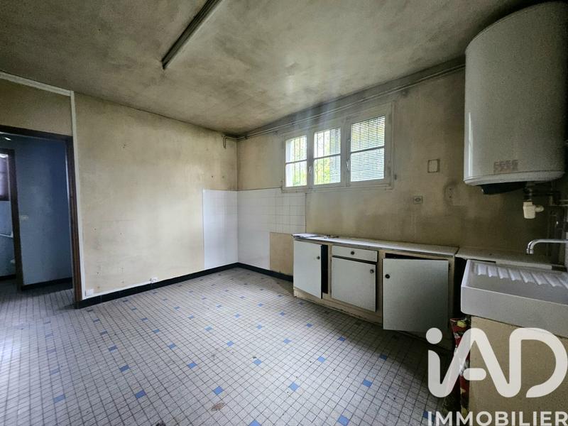 Maison - 210 m² - 8 pièces