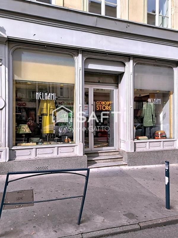 Local commercial - 75 m² - 1 pièce