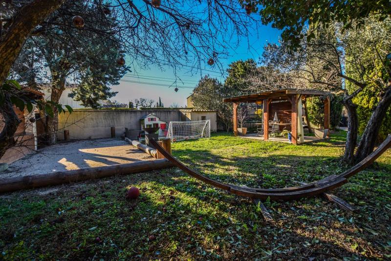 Maison - 147 m² - 5 pièces