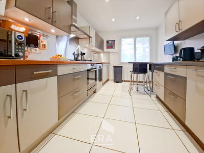 Maison - 170 m² - 7 pièces