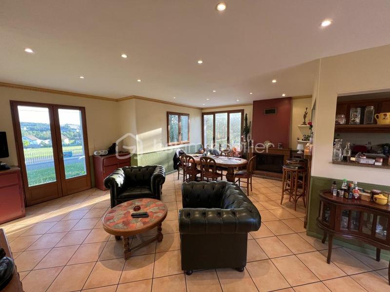 Maison - 145 m² - 7 pièces