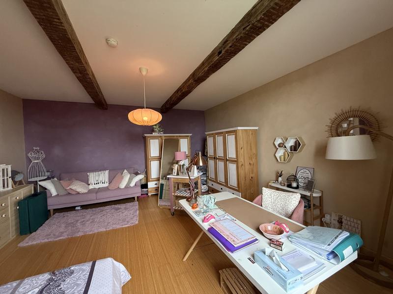 Maison - 397 m² - 14 pièces