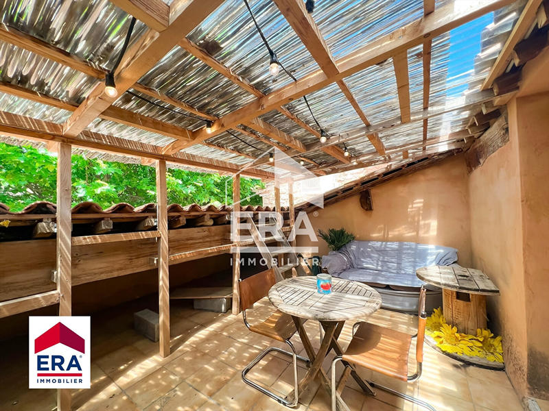 Local commercial - 454 m² - 18 pièces