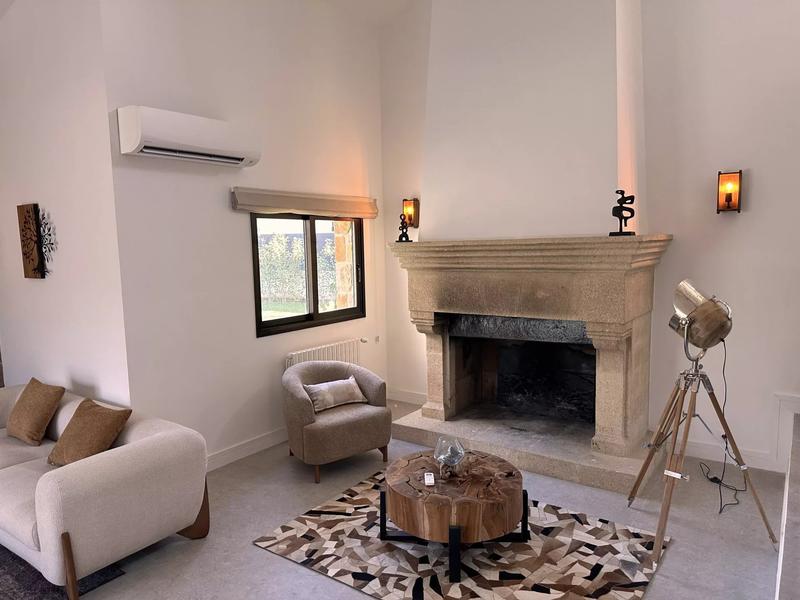 Maison - 170 m² - 7 pièces