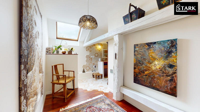 Maison - 177 m² - 7 pièces