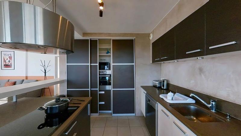 Appartement - 136 m² - 7 pièces