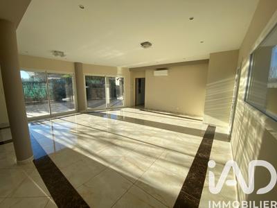 Maison de maîtres - 192 m² - 7 pièces