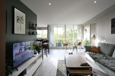 Appartement - 90 m² - 5 pièces