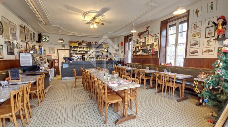 Fonds de commerce - Magasins - 230 m²