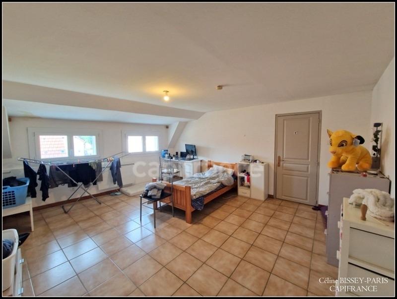 Maison - 113 m² - 4 pièces