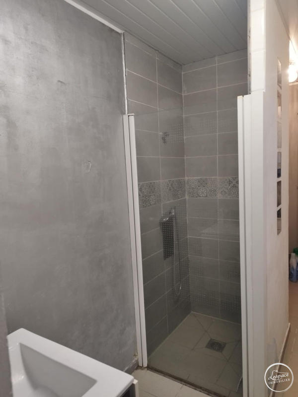 Maison - 84 m² - 5 pièces