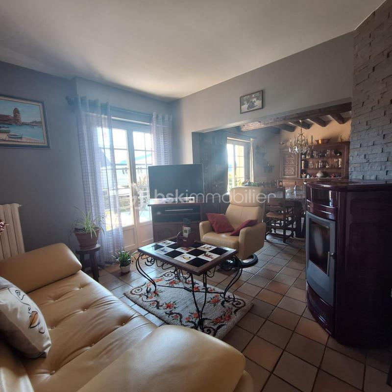 Pavillon - 121 m² - 7 pièces