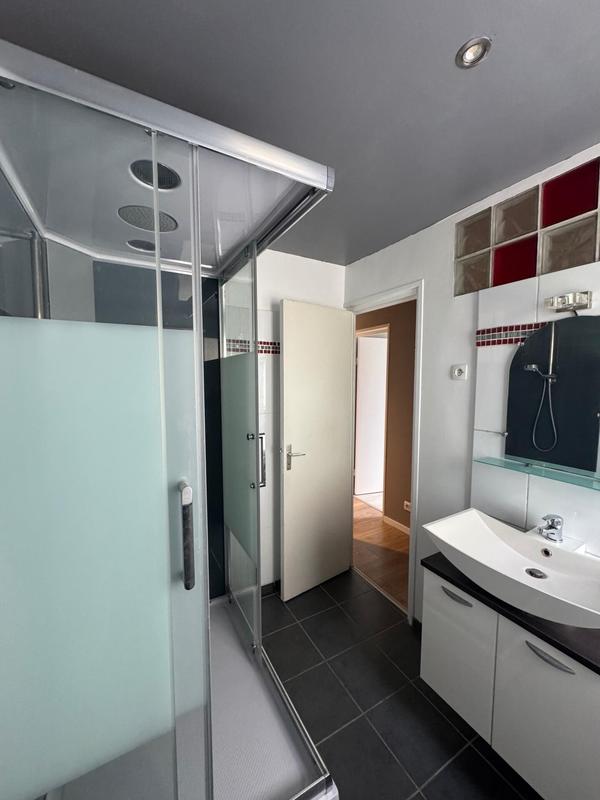 Maison - 148 m² - 7 pièces