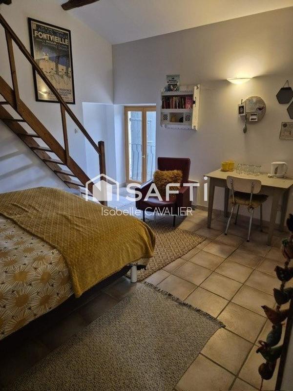 Maison - 262 m² - 6 pièces