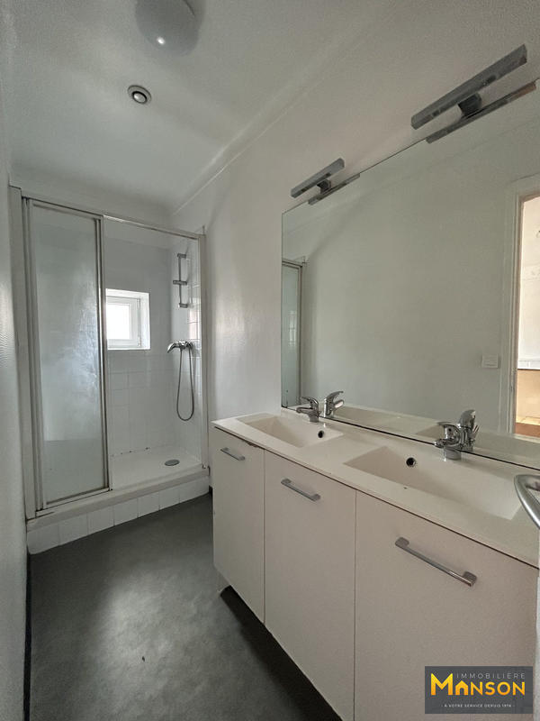 Maison - 158 m² - 7 pièces