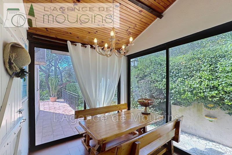 Villa - 177 m² - 7 pièces