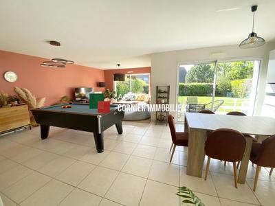 Pavillon - 150 m² - 6 pièces