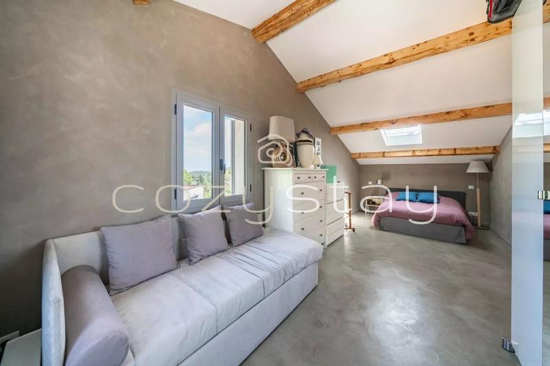 Villa - 170 m² - 5 pièces