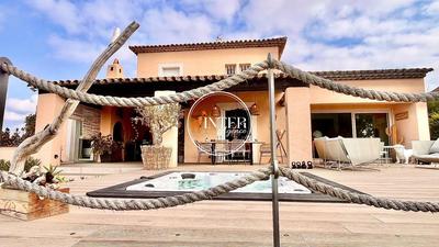 Villa - 154 m² - 7 pièces