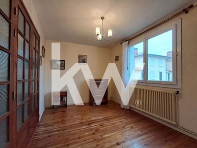 Maison - 98 m² - 5 pièces