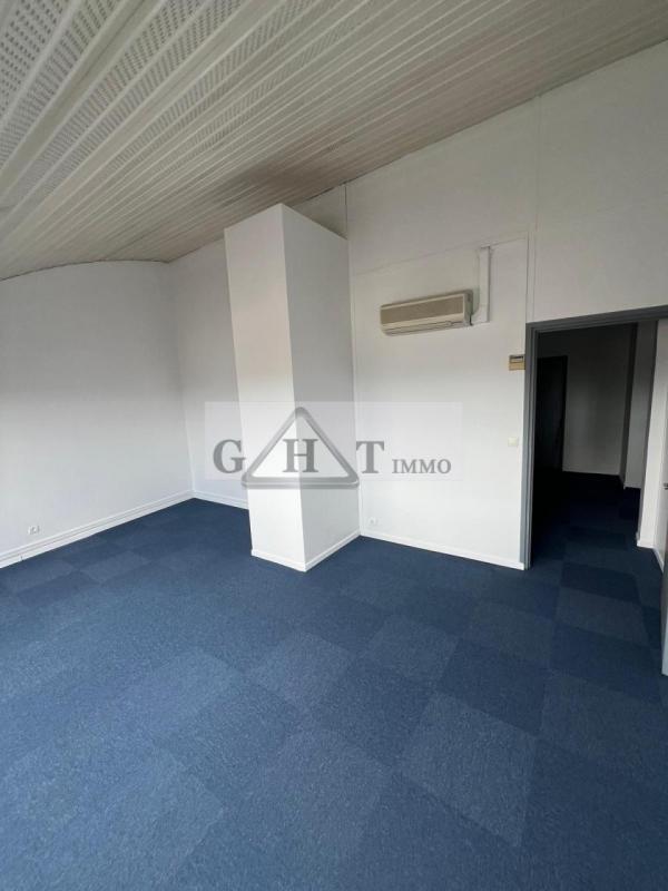 Bureau - 272 m²