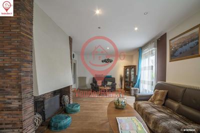 Maison - 264 m² - 8 pièces