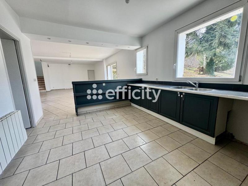 Maison - 178 m² - 5 pièces