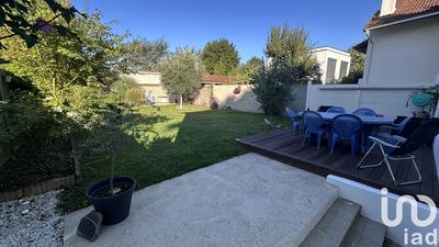 Maison - 91 m² - 5 pièces