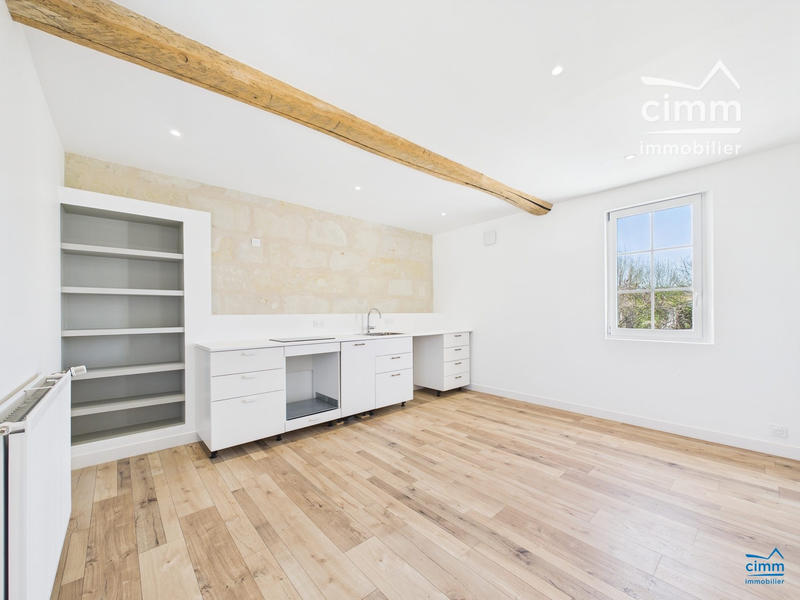 Duplex - 94 m² - 3 pièces