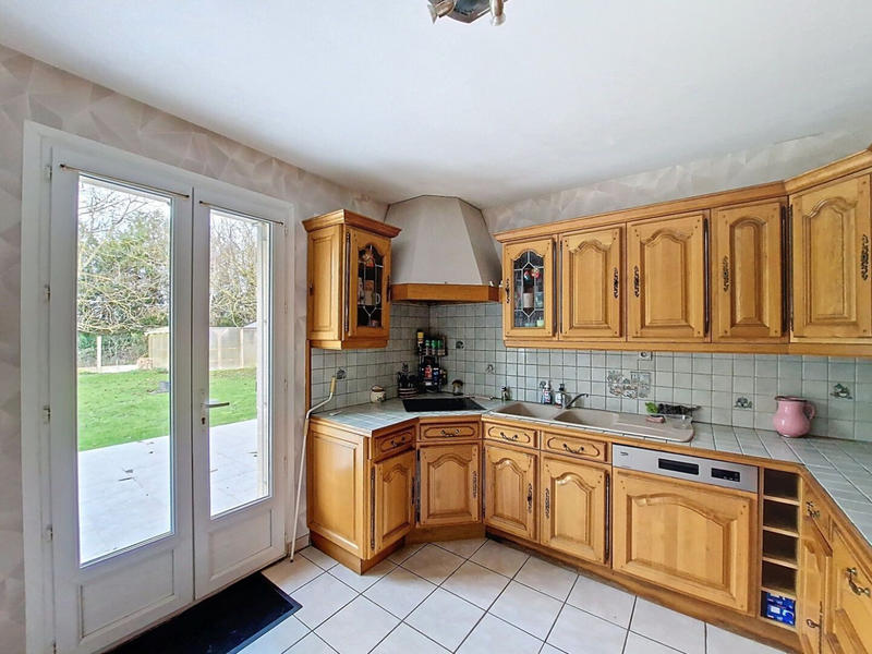 Maison - 96 m² - 5 pièces