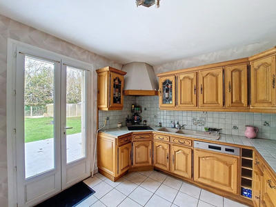 Maison - 96 m² - 5 pièces