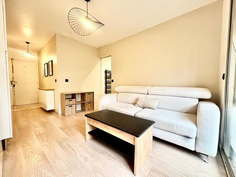 Studio - 17 m² - 1 pièce