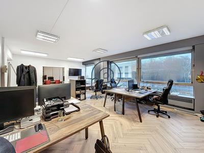 Bureau - 55 m²