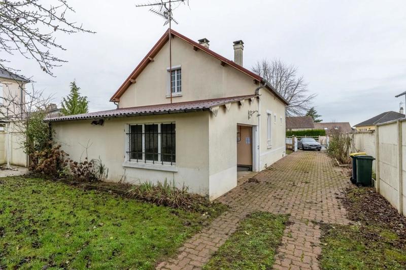 Maison - 110 m² - 5 pièces