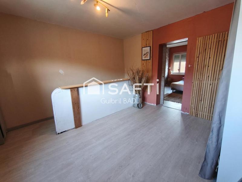 Maison - 98 m² - 4 pièces