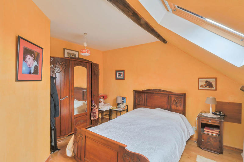 Maison - 97 m² - 4 pièces