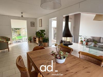 Maison - 150 m² - 6 pièces