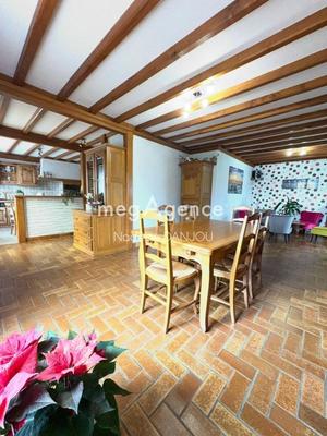 Maison - 120 m² - 7 pièces