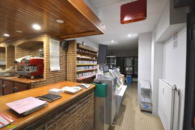 Local commercial - 150 m² - 2 pièces