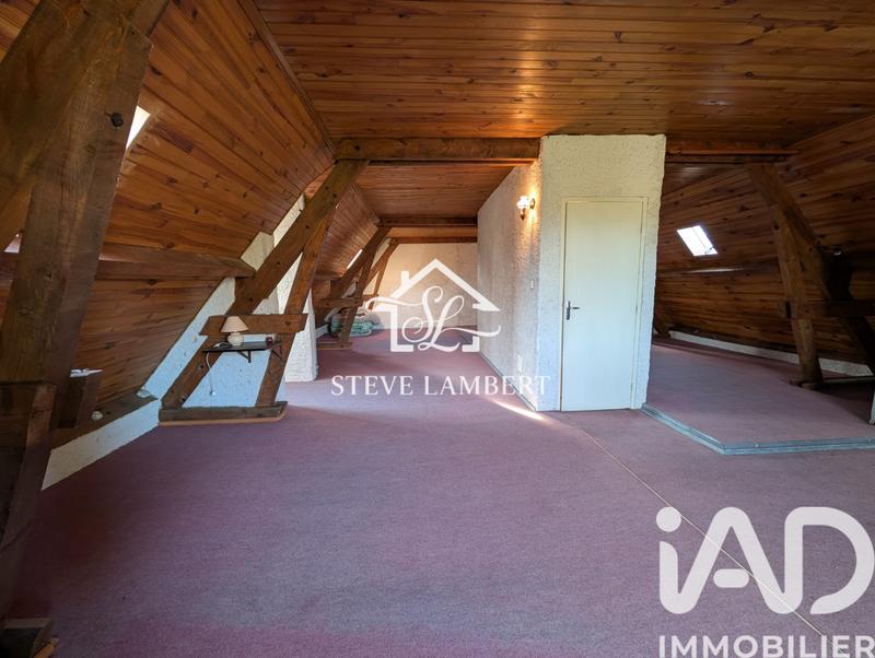 Maison - 210 m² - 6 pièces