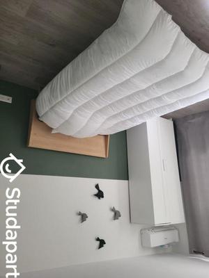 Chambre - 8 m² - 1 pièce