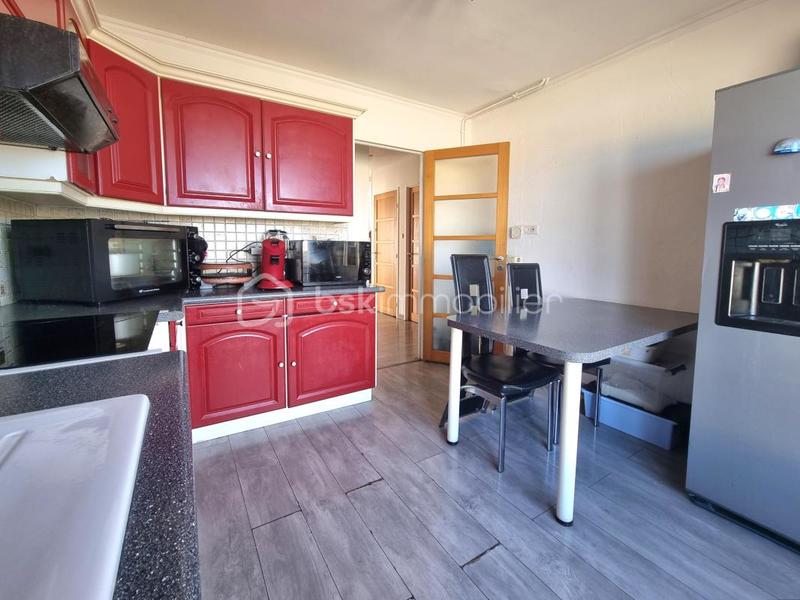 Maison traditionnelle - 138 m² - 6 pièces