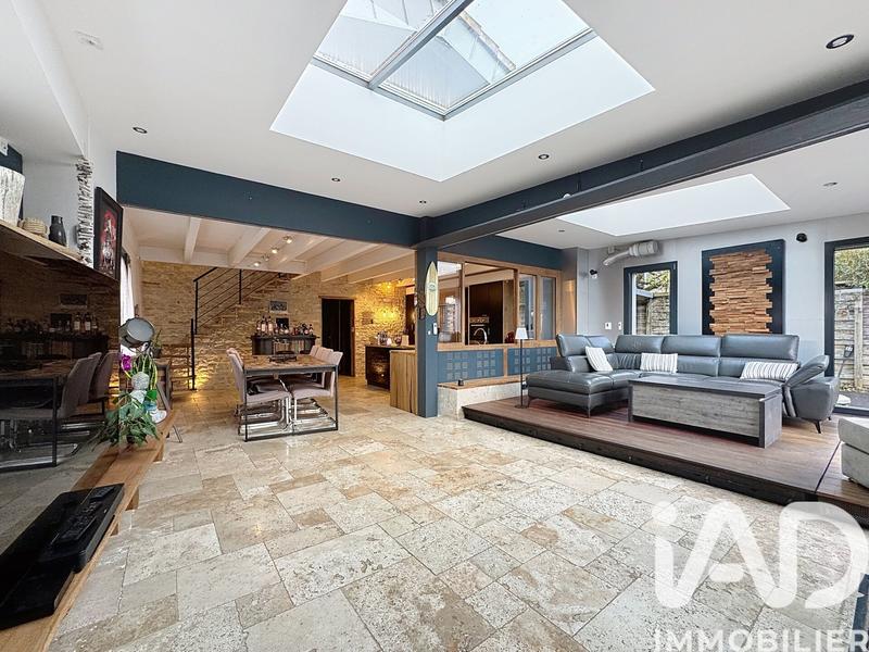 Maison - 106 m² - 5 pièces