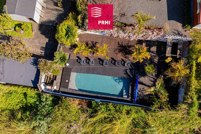 Maison - 300 m² - 8 pièces