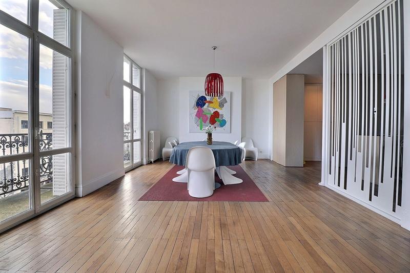 Appartement - 229 m² - 7 pièces