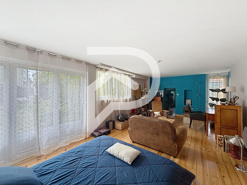 Maison - 107 m² - 5 pièces