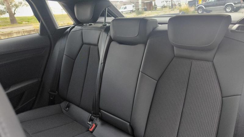 Audi A3 sportback 1.6 Tdi 110 s Tronic7 s line - Automatique