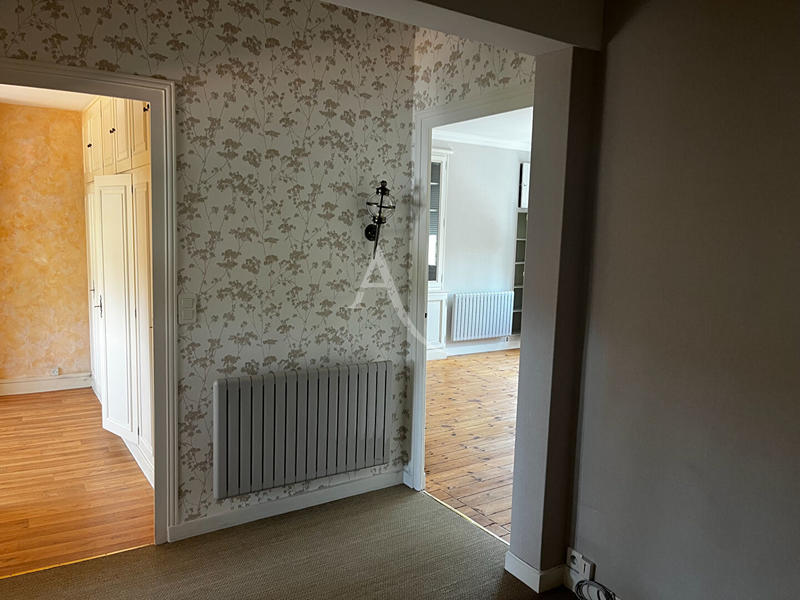 Appartement - 65 m² - 2 pièces