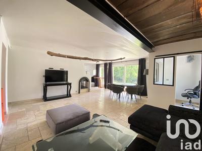 Maison - 223 m² - 6 pièces